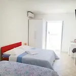 Gala Konukevi 3*