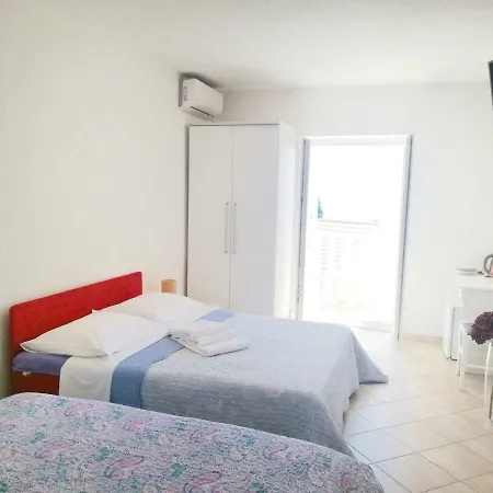 Gala בית הארחה 3*