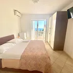 Gala Гостевой дом 3*