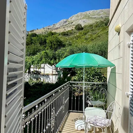 Gala 3* Mlini