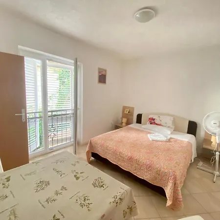 Guest house Gala Mlini