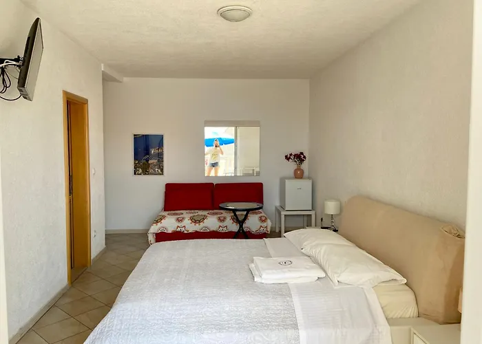 招待所 Gala 米利尼